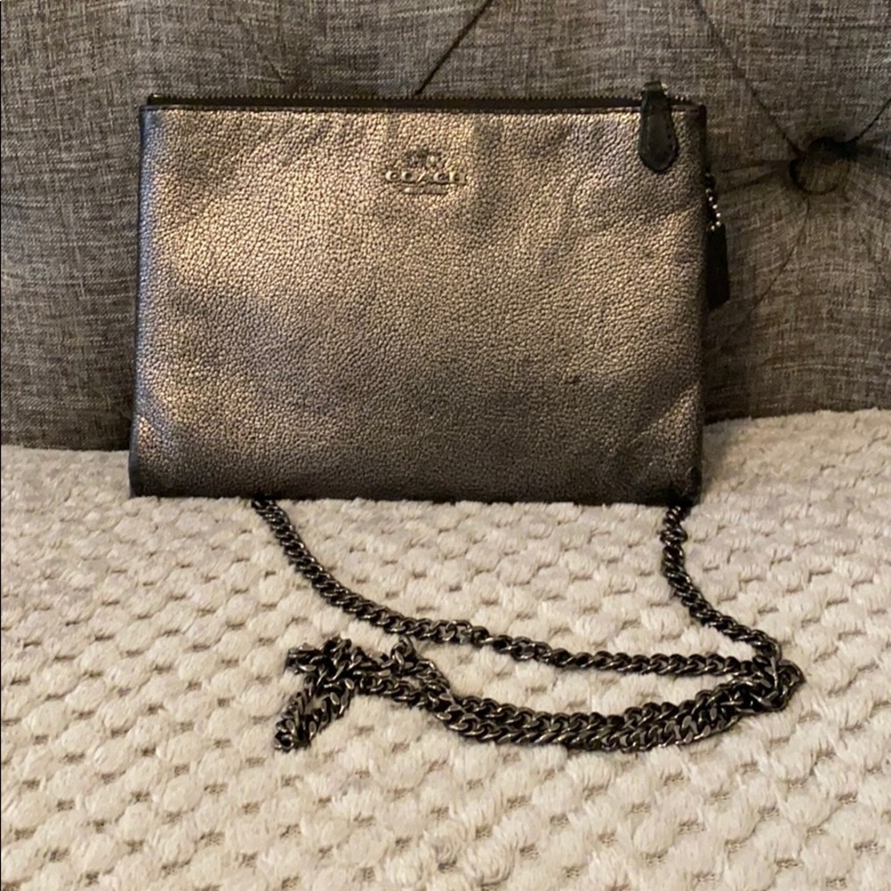 METALIC COACH PURSE